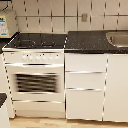 Frodes Apartament Apartman *